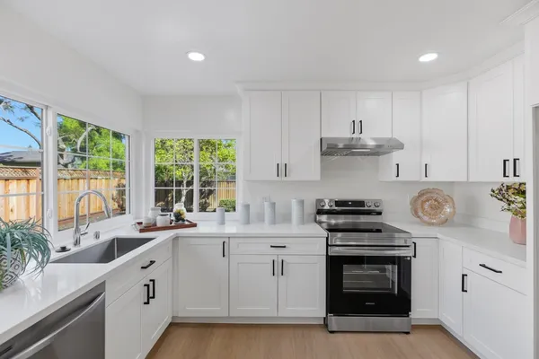 $2,650,000 | 949 Aster Court, Sunnyvale, CA 94086