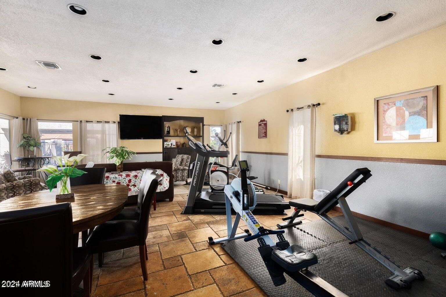 8700 East Mountain View Road, Unit 2032 Scottsdale, AZ 85258 - Photo 34 of 39 Fitness room