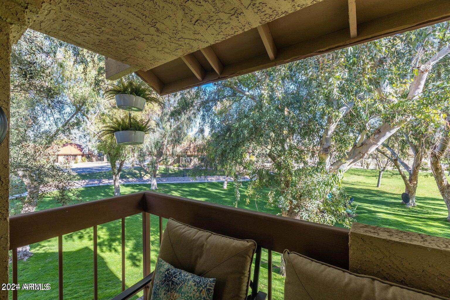 8700 East Mountain View Road, Unit 2032 Scottsdale, AZ 85258 - Photo 37 of 39 Open grassy area
