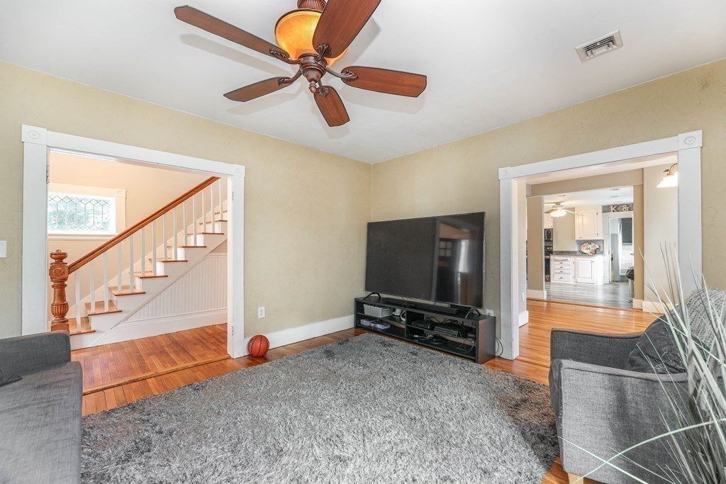 8 Clark Street Ashland, MA 01721 - Photo 9 of 41 Gallery Image 9
