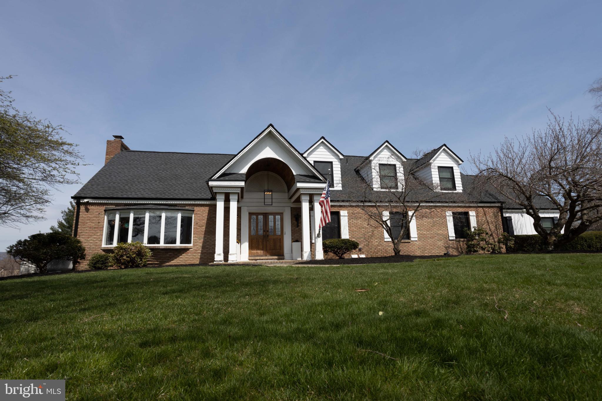 397 Palmer Road Bangor, PA 18013 - Photo 3 of 72 397 Palmer Rd