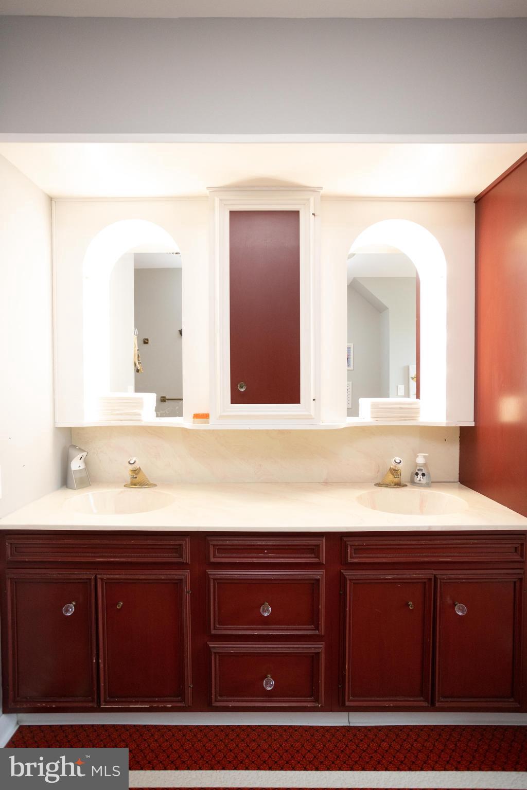 397 Palmer Road Bangor, PA 18013 - Photo 49 of 72 Full bathroom2nd floor