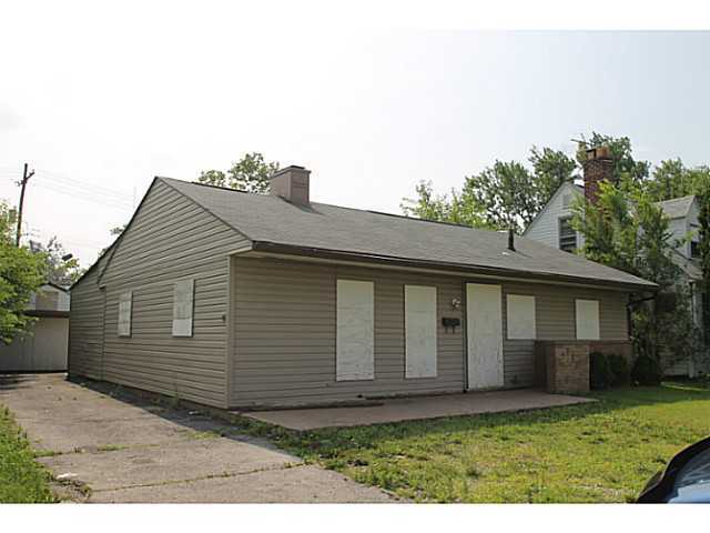 910 South James Road Columbus, OH 43227 - Photo 3 of 19 Gallery Image 3
