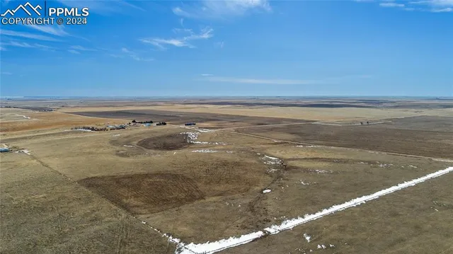 $165,000 | 169 County Road, Matheson, CO 80830