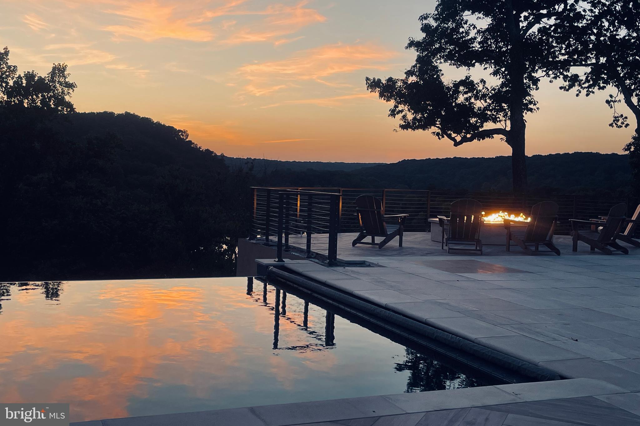 700 Bulls Neck Road McLean, VA 22102 - Photo 2 of 57