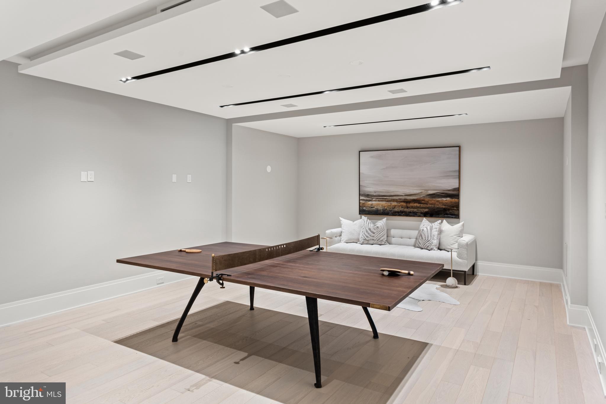 700 Bulls Neck Road McLean, VA 22102 - Photo 34 of 57 Adjoining Game Room