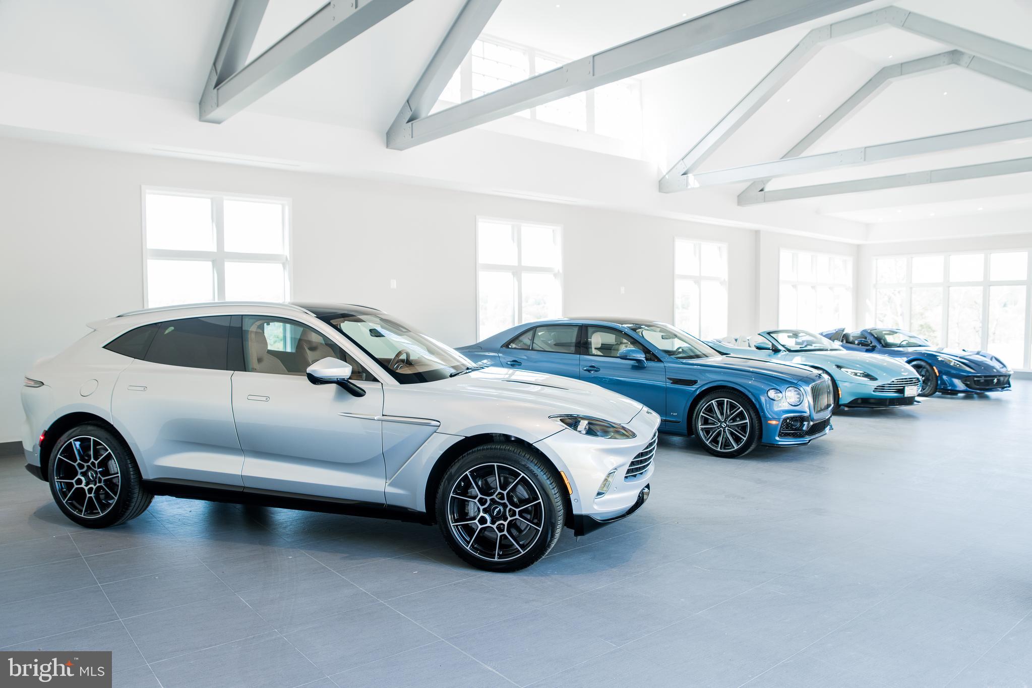 700 Bulls Neck Road McLean, VA 22102 - Photo 43 of 57 Collector's Garage and multi-use Sport Pavilion