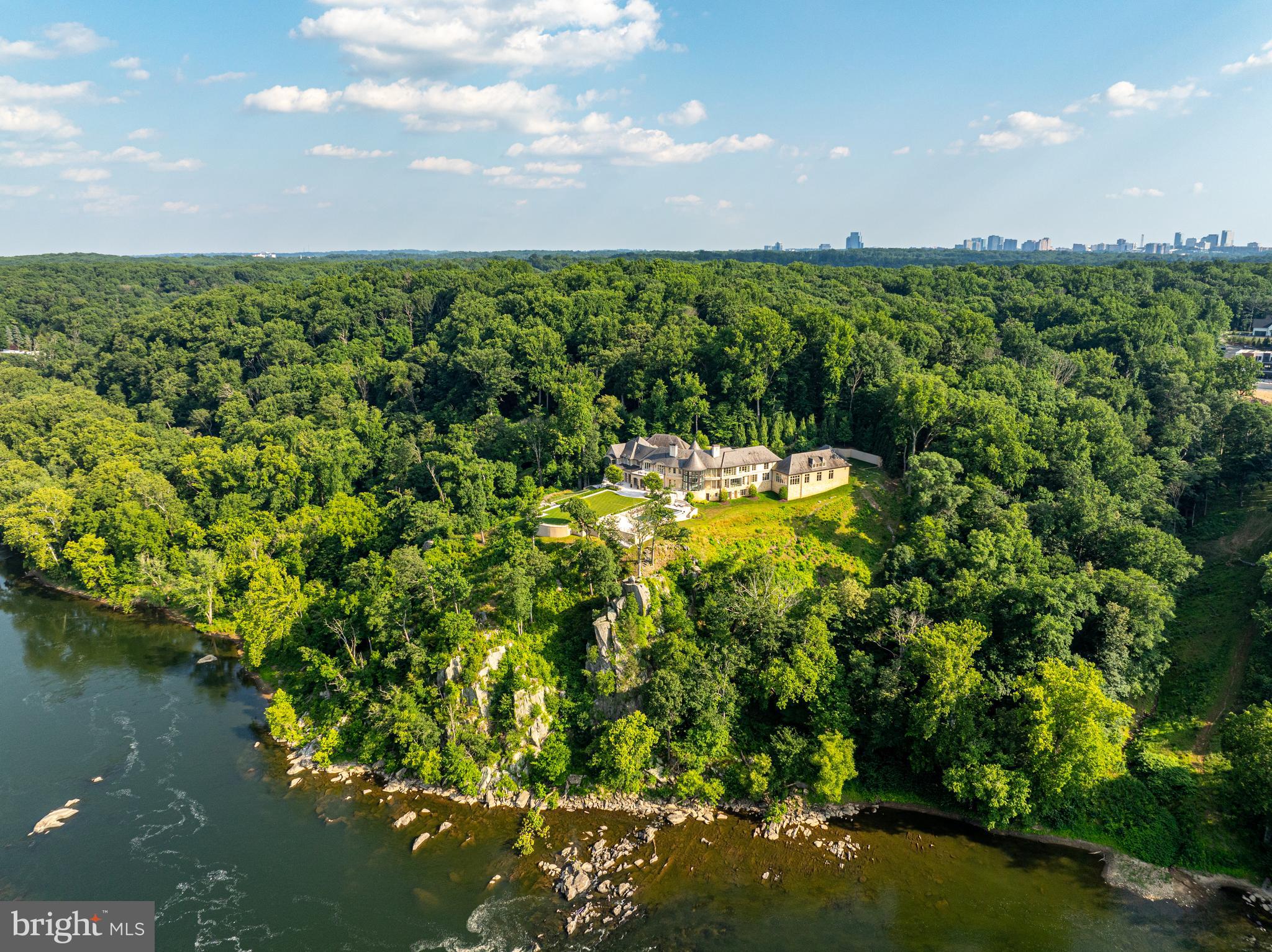 700 Bulls Neck Road McLean, VA 22102 - Photo 51 of 57 Incredible vantage point on nature