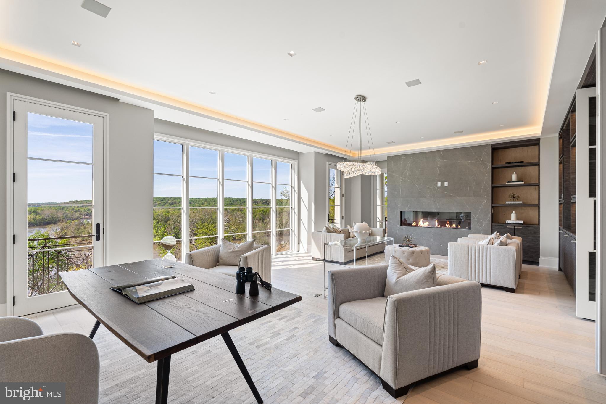 700 Bulls Neck Road McLean, VA 22102 - Photo 10 of 57 Spacious office captures
uncompromising views