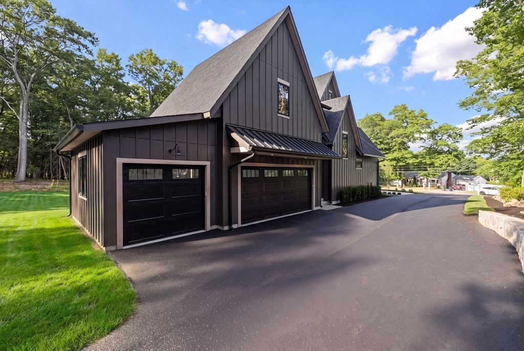 216 Greenwood Road Andover, MA 01810 - Photo 37 of 42