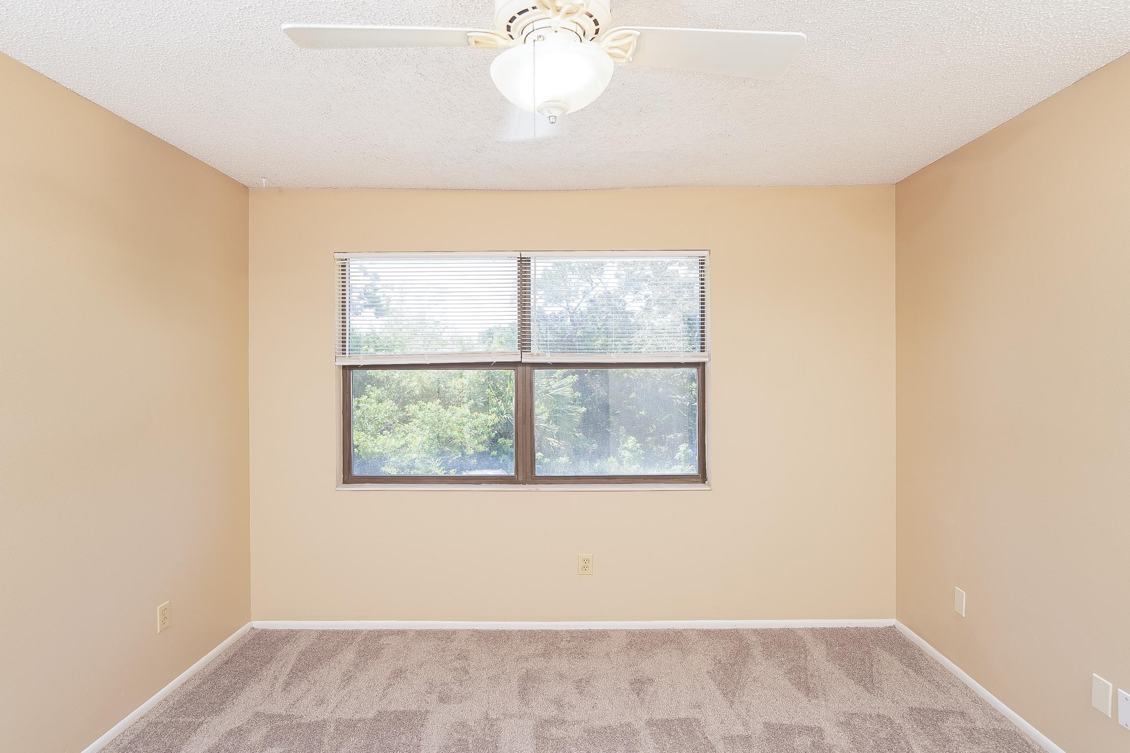 123 Rio Del Mar Street, Unit B St. Augustine, FL 32080 - Photo 27 of 51 an empty room with a window