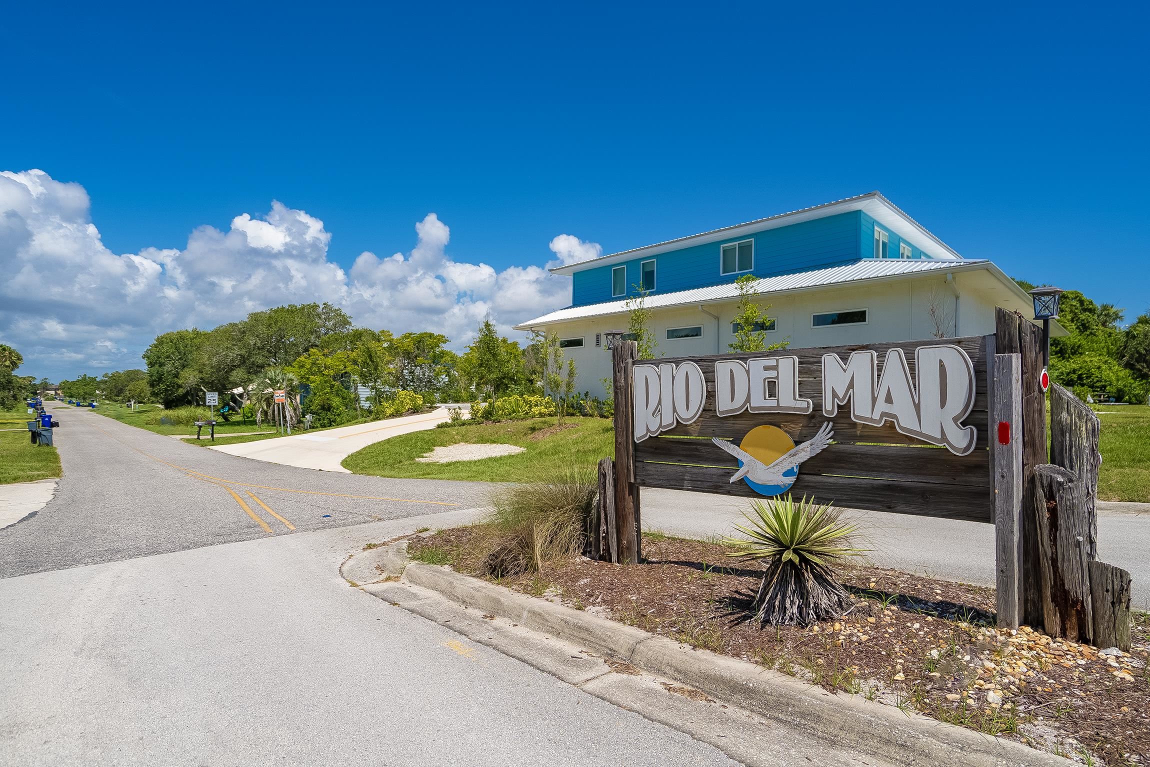 123 Rio Del Mar Street, Unit B St. Augustine, FL 32080 - Photo 51 of 51 a view of a back yard