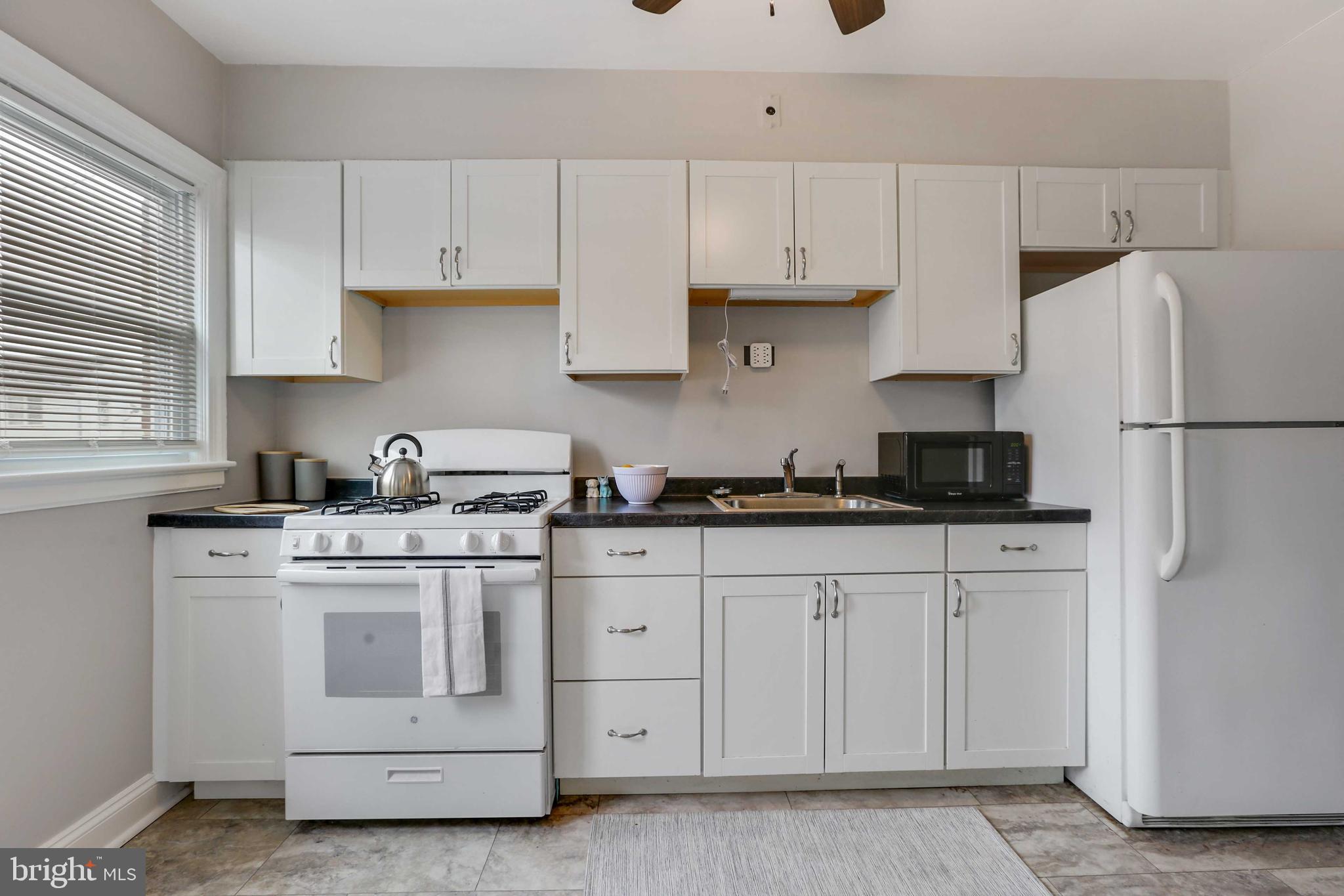 3707 Yolando Road Baltimore, MD 21218 - Photo 12 of 34