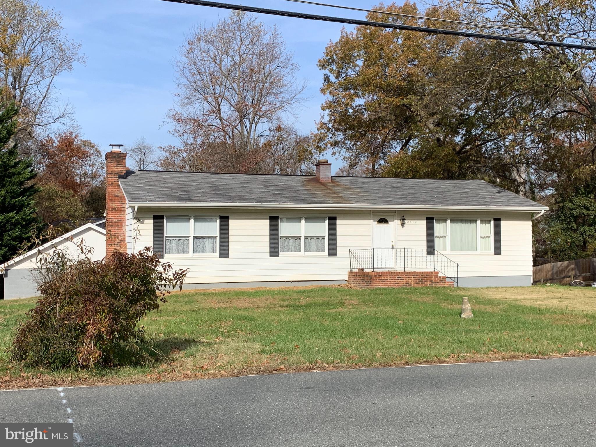2812 Glen Isle Road Riva, MD 21140 - Photo 1 of 15 Front of house