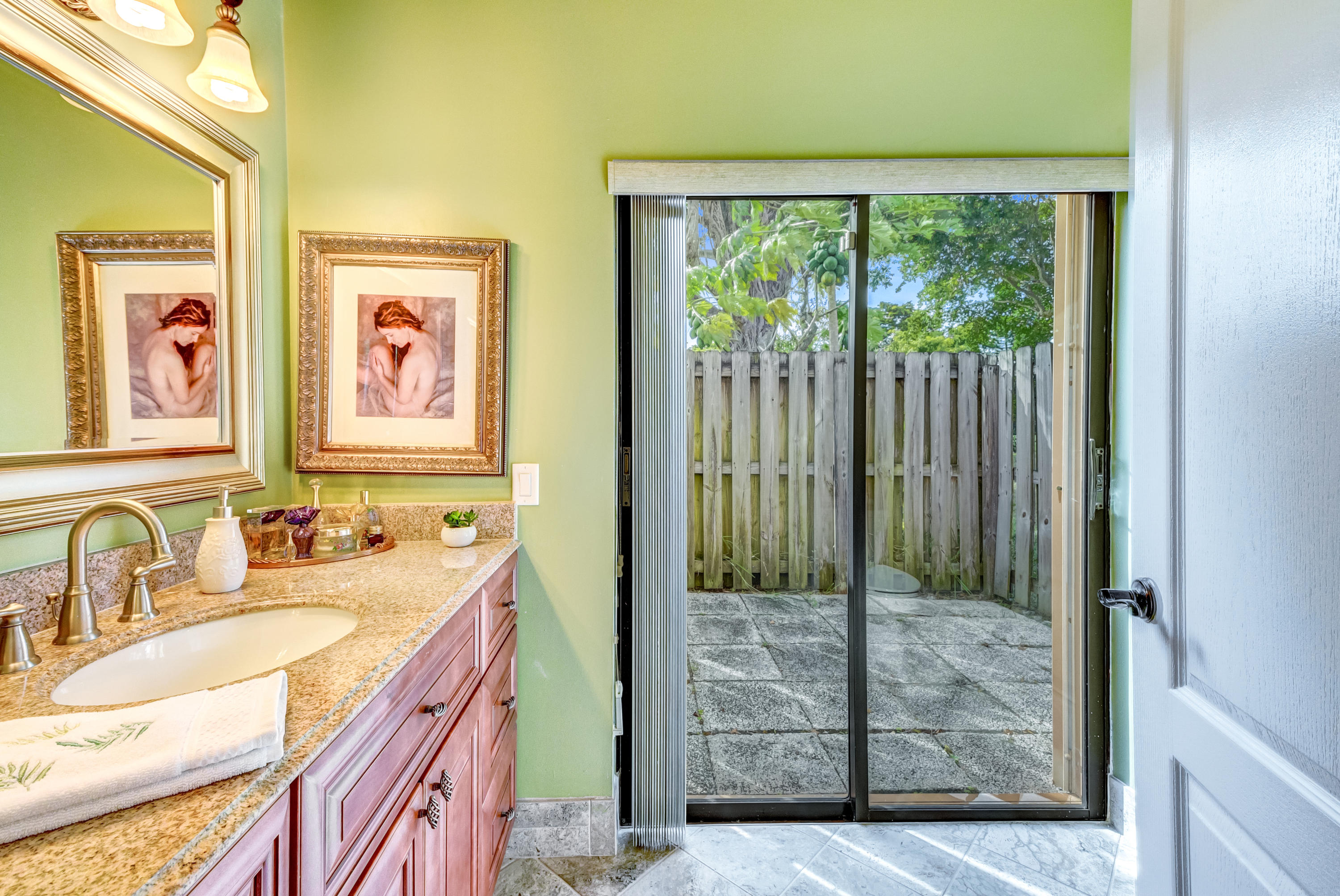 21051 Windemere Lane Boca Raton, FL 33428 - Photo 31 of 56 Master Bathroom