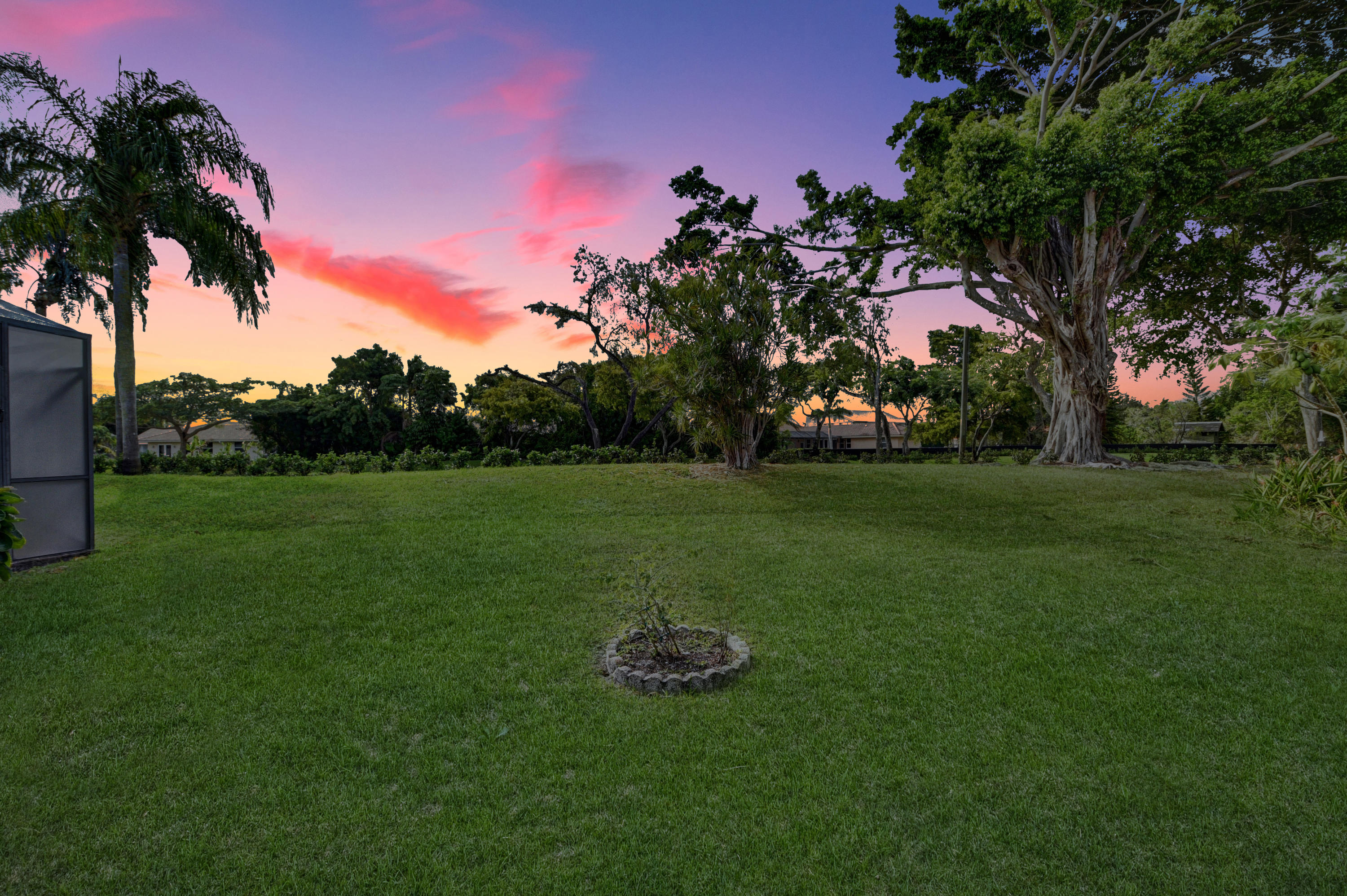 21051 Windemere Lane Boca Raton, FL 33428 - Photo 50 of 56 Twilight backyard