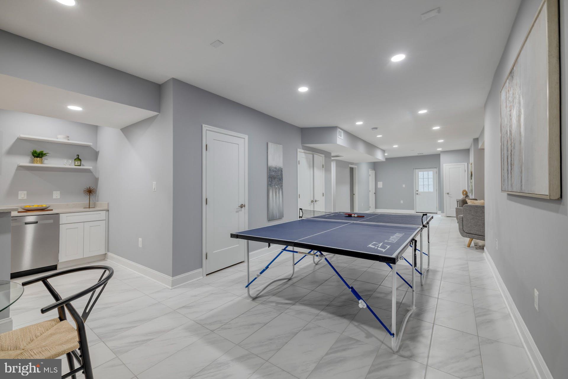 2924 Hunter Road Fairfax, VA 22031 - Photo 40 of 53 Lower Level Rec Room