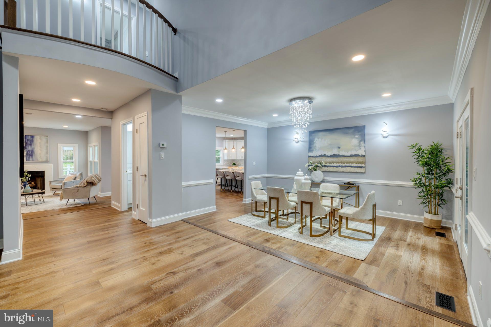 2924 Hunter Road Fairfax, VA 22031 - Photo 4 of 53 Gorgeous Two Story Foyer