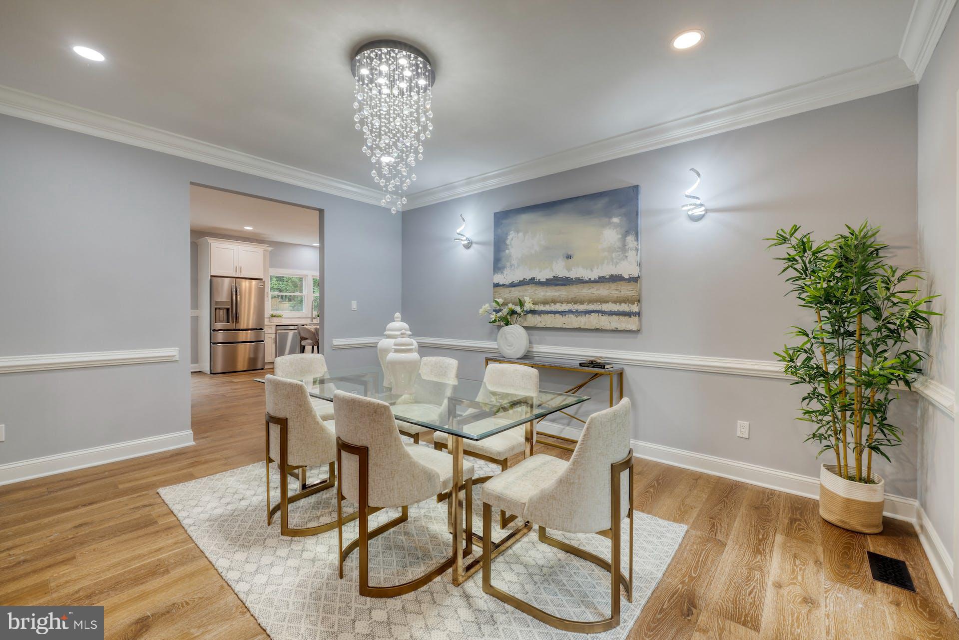 2924 Hunter Road Fairfax, VA 22031 - Photo 5 of 53 Dining Room