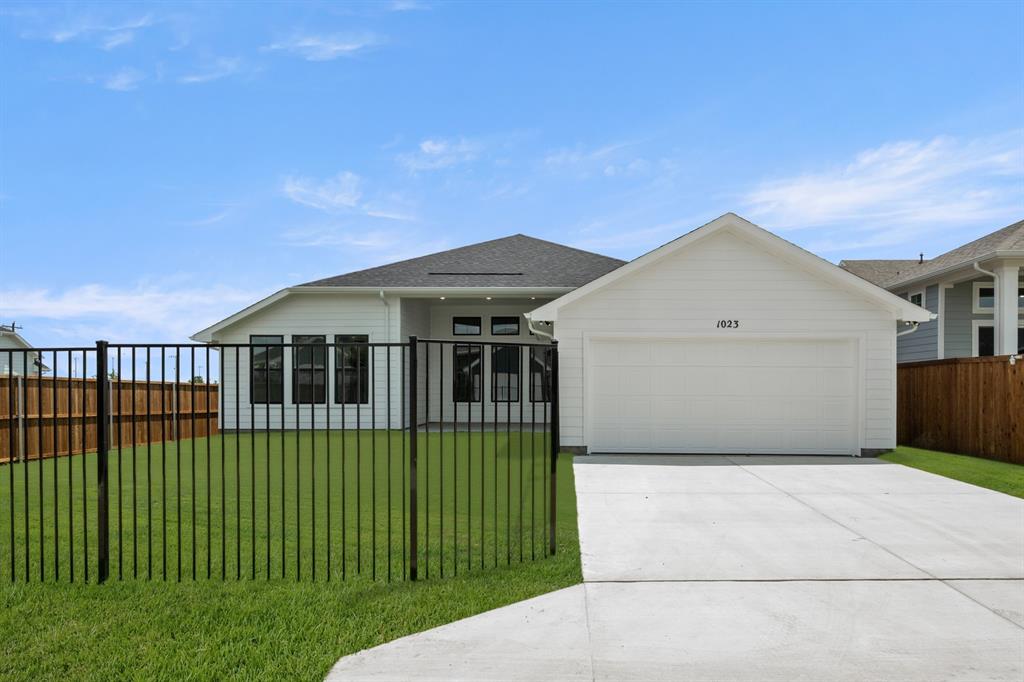 1023 Rylan Street Midlothian, TX 76065 - Photo 27 of 27 1023 Rylan- Back-2