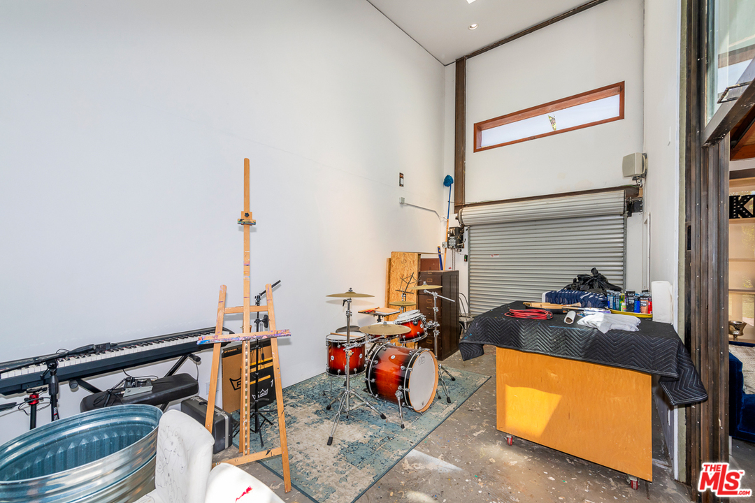 1104 Palms Boulevard Venice, CA 90291 - Photo 29 of 32