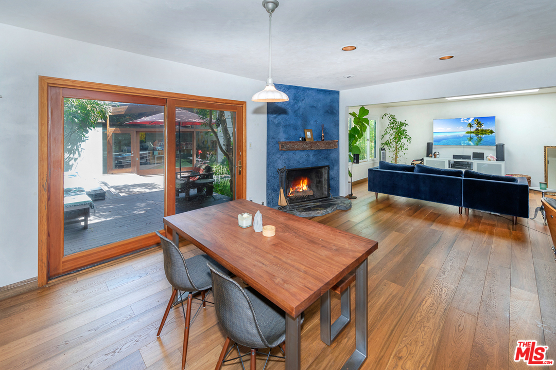 1104 Palms Boulevard Venice, CA 90291 - Photo 6 of 32