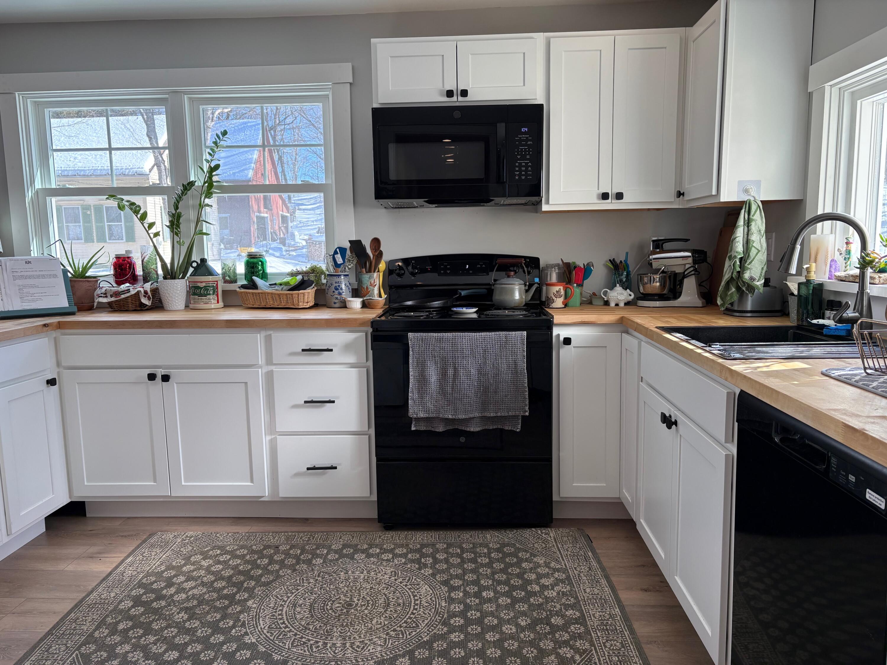 39 High Street Freedom, ME 04941 - Photo 4 of 27 IMG_6509