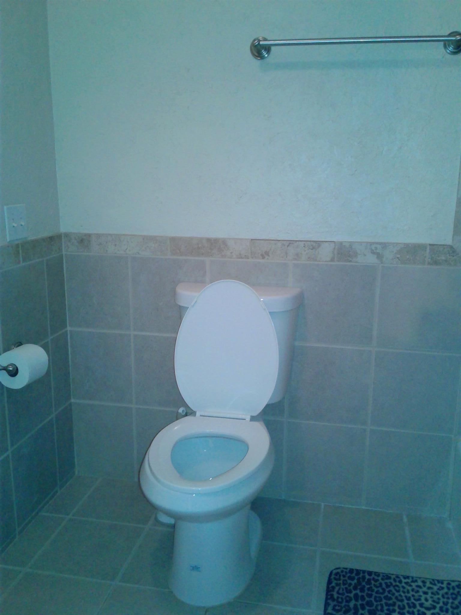 500 Paragon Mills Road Nashville, TN 37211 - Photo 5 of 11 Bathroom