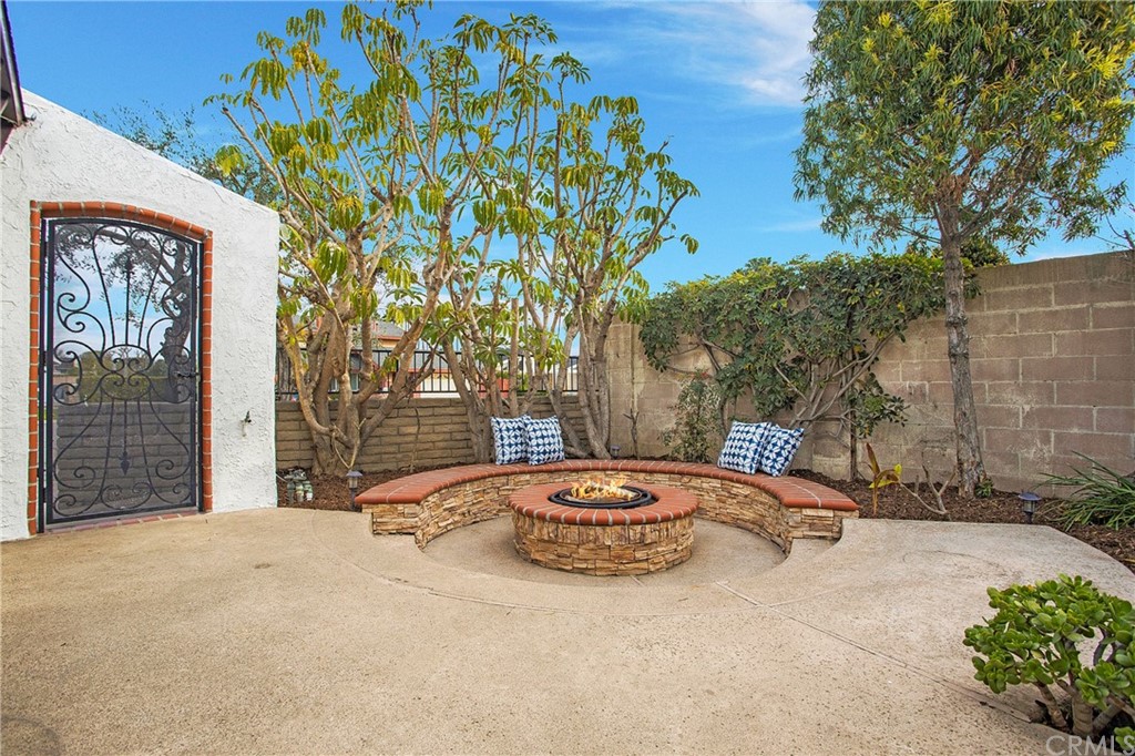 1661 Texas Circle Costa Mesa, CA 92626 - Photo 19 of 36 Get warm by your sunken firepit