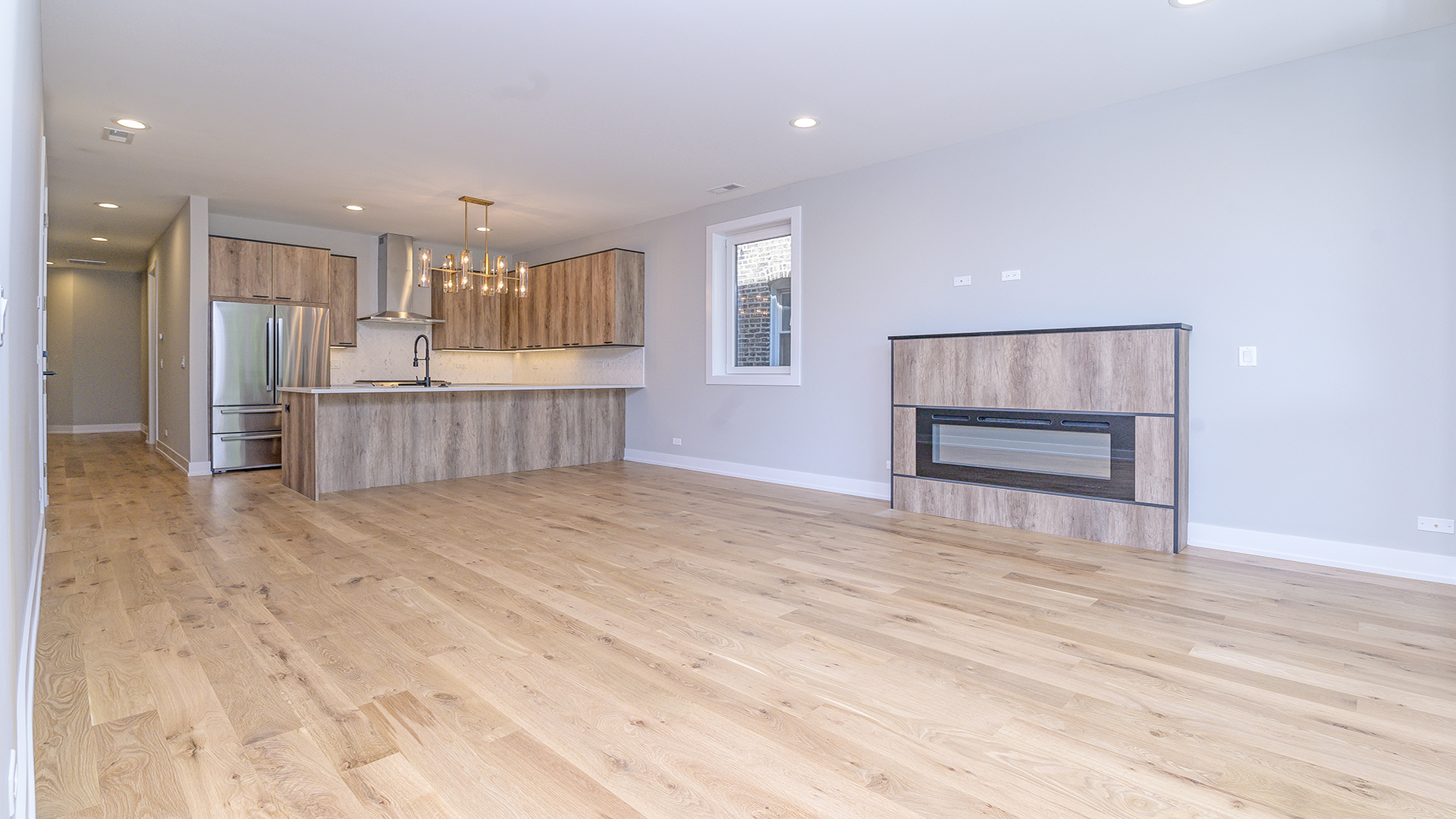 1822 West Rice Street, Unit 2 Chicago, IL 60622 - Photo 3 of 20