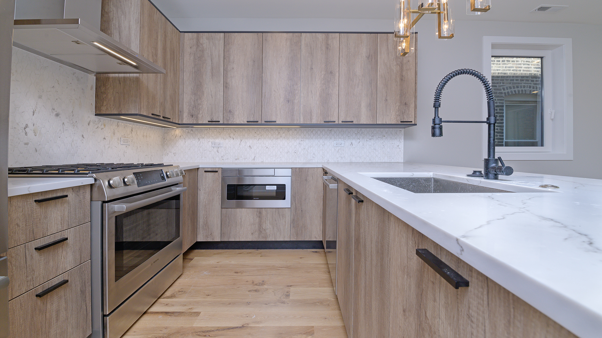 1822 West Rice Street, Unit 2 Chicago, IL 60622 - Photo 6 of 20