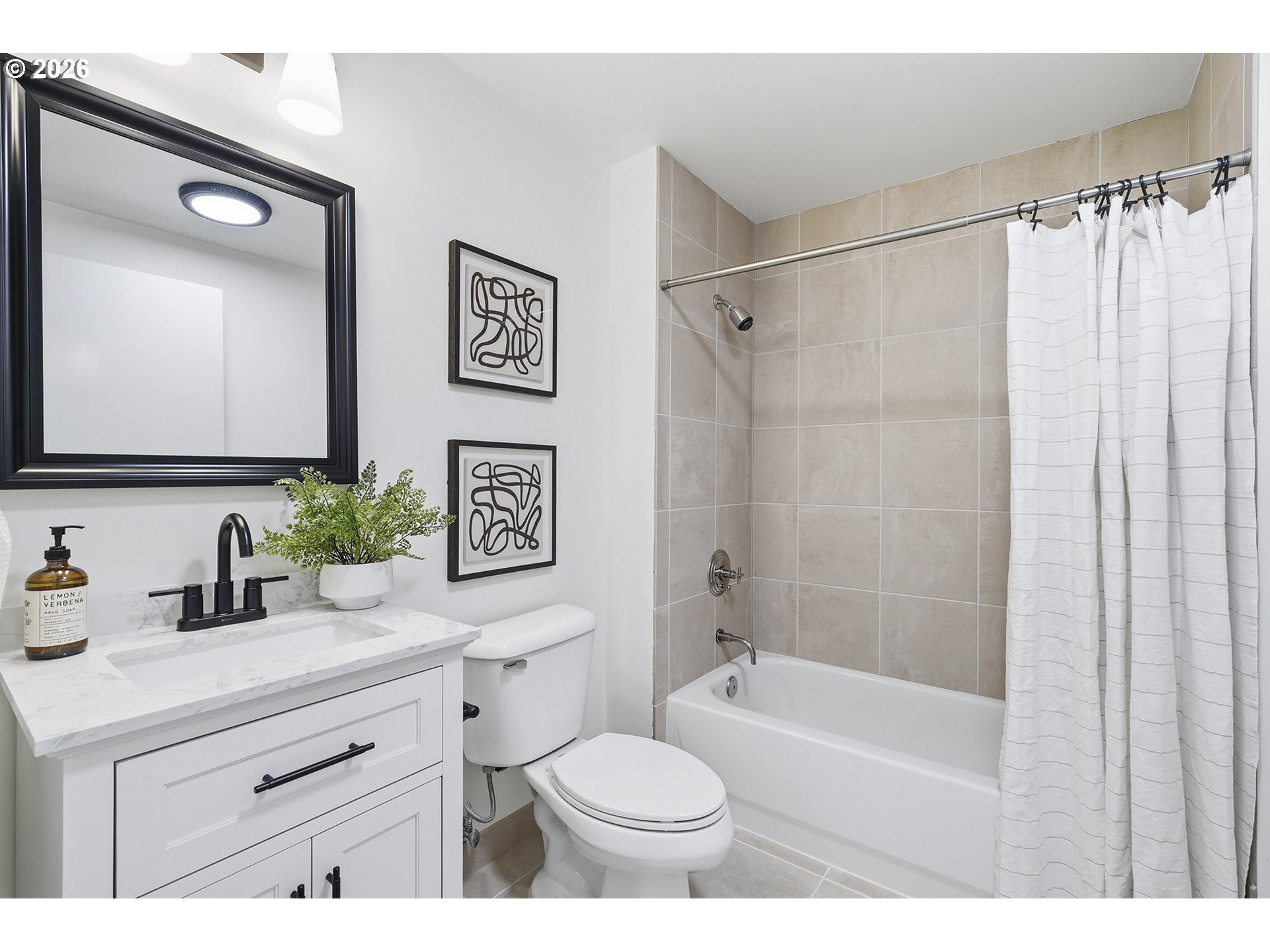 12600 Southwest Crescent Street, Unit 216 Beaverton, OR 97005 - Photo 20 of 40 Bathroom