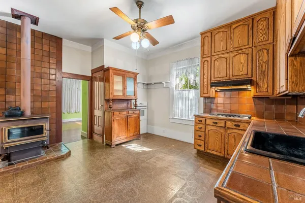 $1,495,000 | 1201 Edwards Street, St. Helena, CA 94574