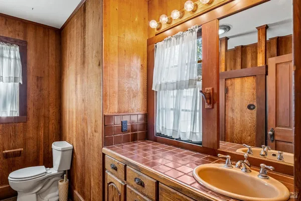 $1,495,000 | 1201 Edwards Street, St. Helena, CA 94574