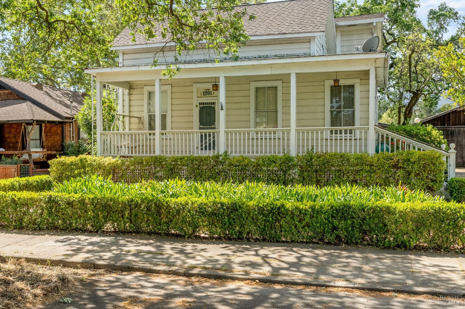 1201 Edwards Street St. Helena, CA 94574 - Photo 2 of 37