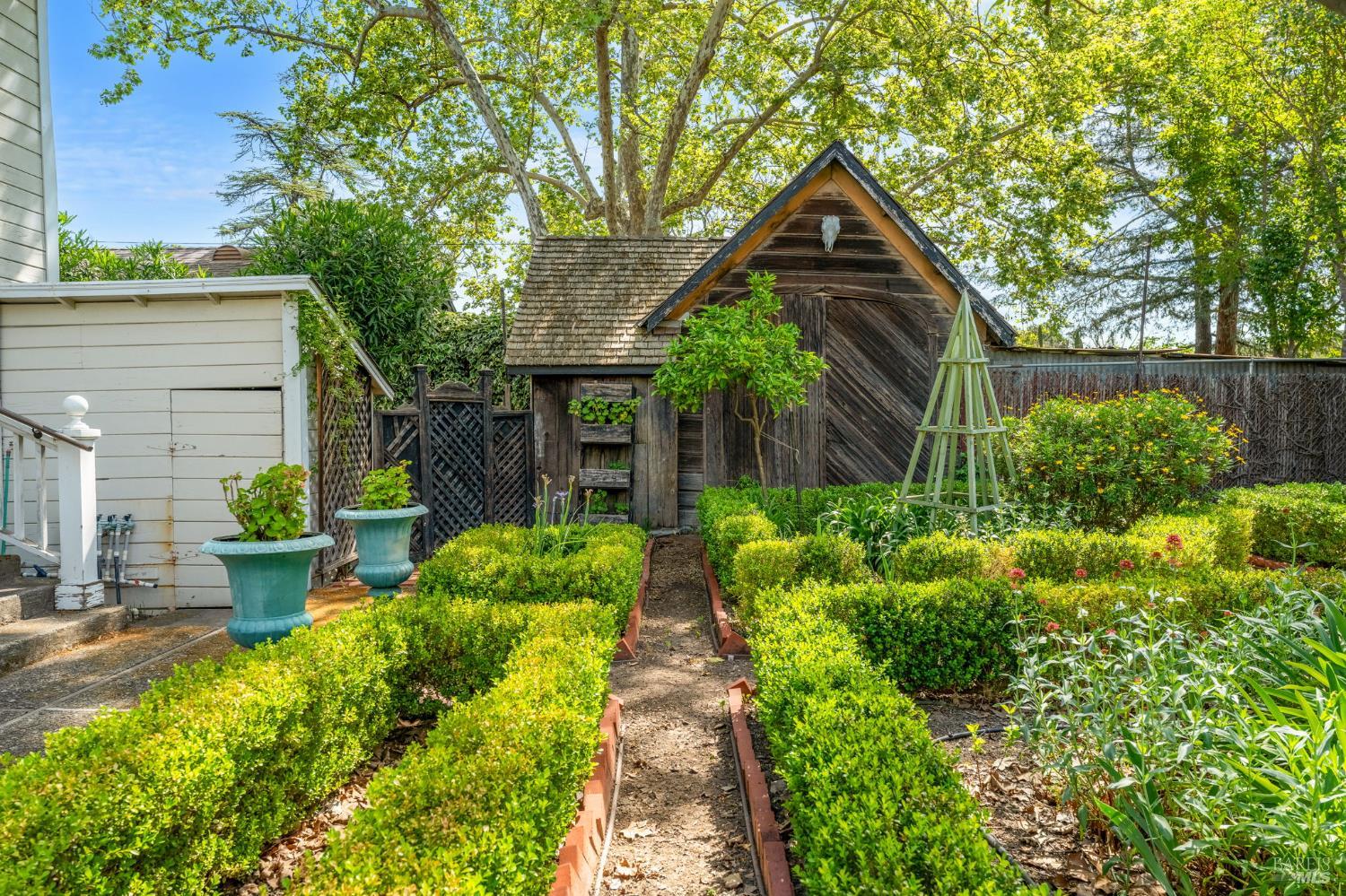 1201 Edwards Street St. Helena, CA 94574 - Photo 32 of 37