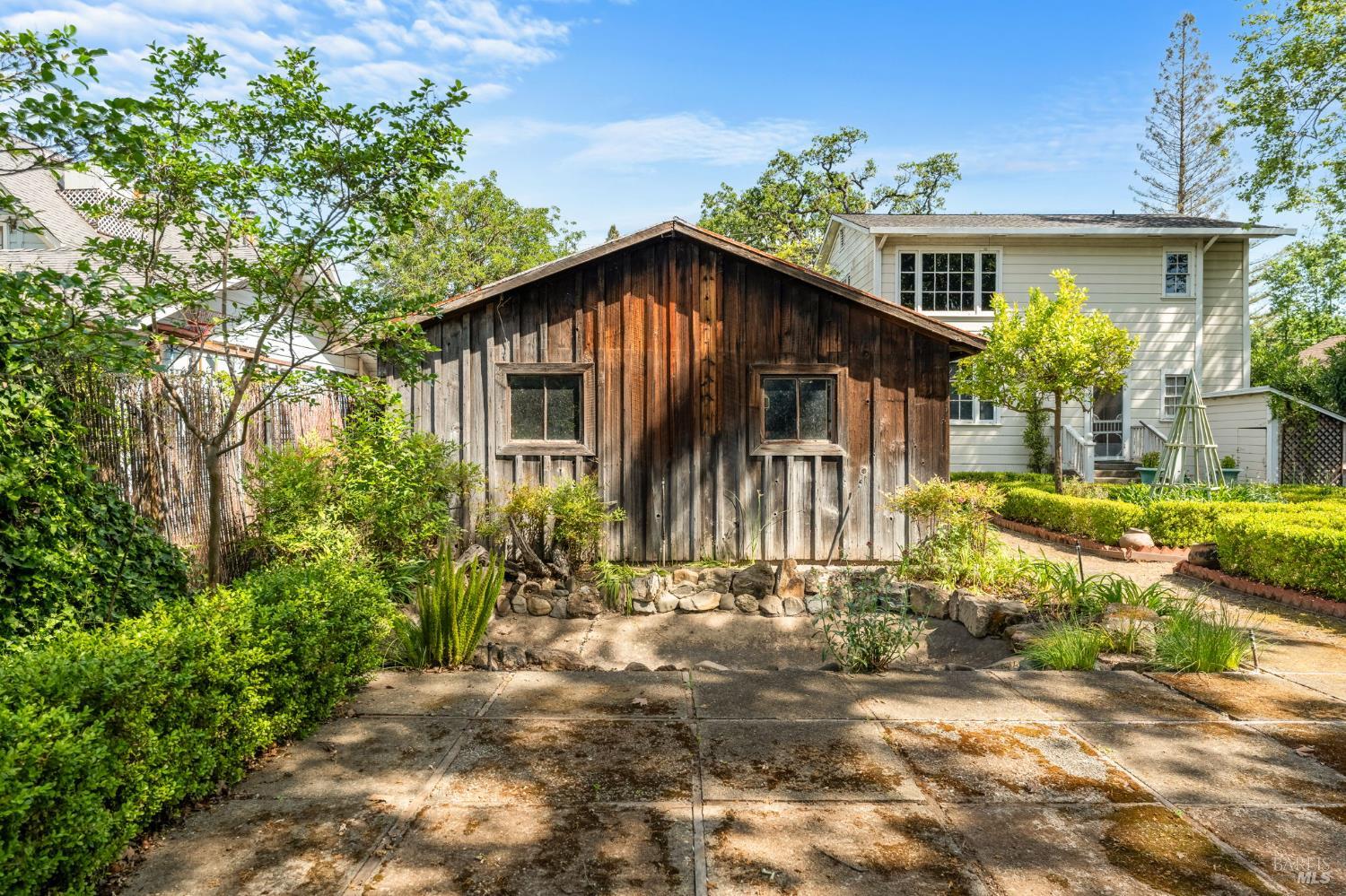 1201 Edwards Street St. Helena, CA 94574 - Photo 33 of 37