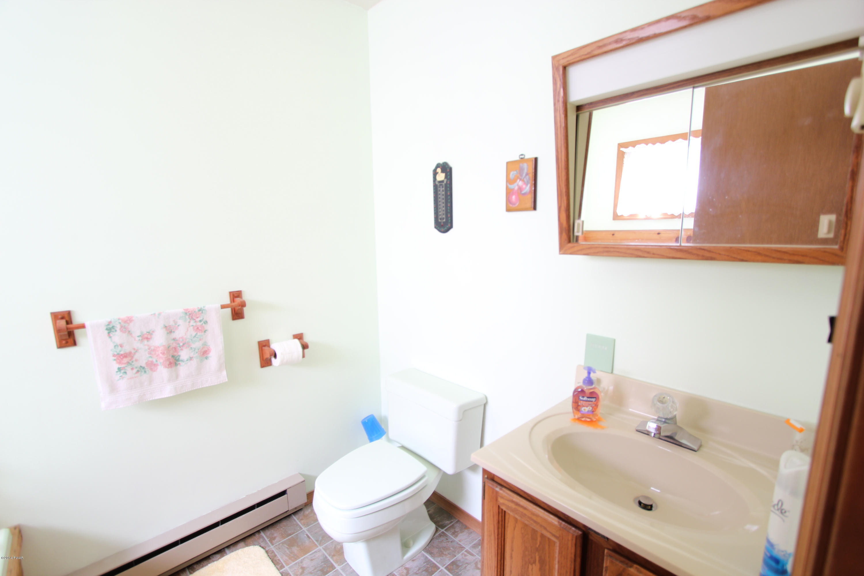 283 West Lakeview Road Lackawaxen, PA 18435 - Photo 16 of 22