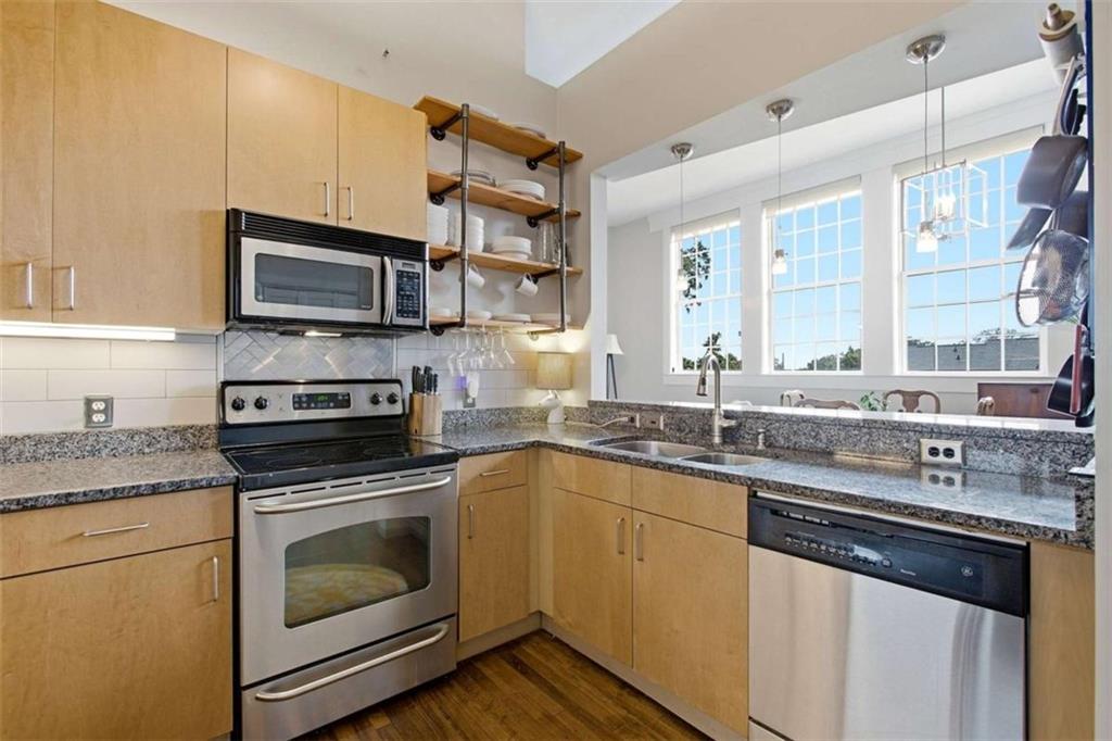600 College Street, Unit 202 Atlanta, GA 30354 - Photo 15 of 53