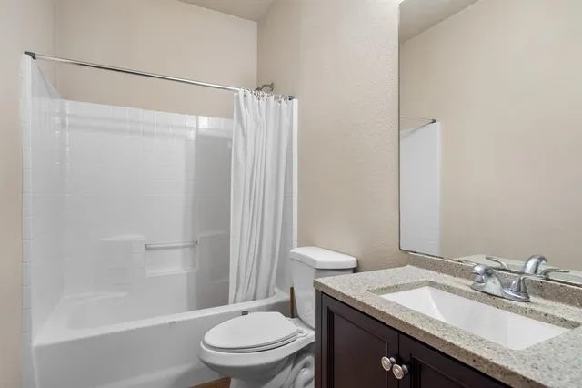 $2,900 | 1620 Secretariat Lane, Irving, TX 75060