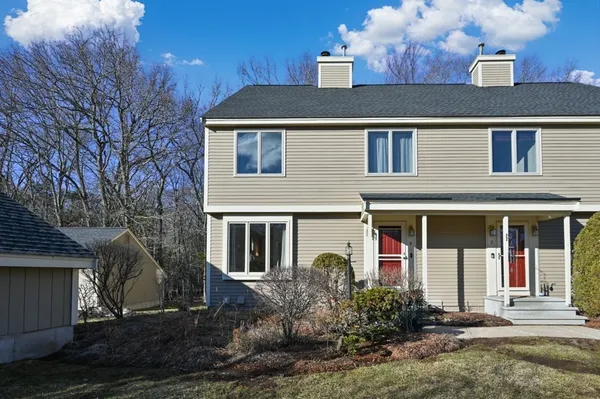 $459,900 | 23 Tulip Circle, Unit 9, Haverhill, MA 01830
