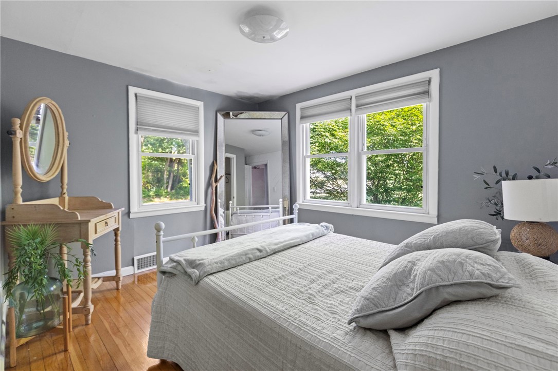 762 Waites Corner Road South Kingstown, RI 02892 - Photo 23 of 43