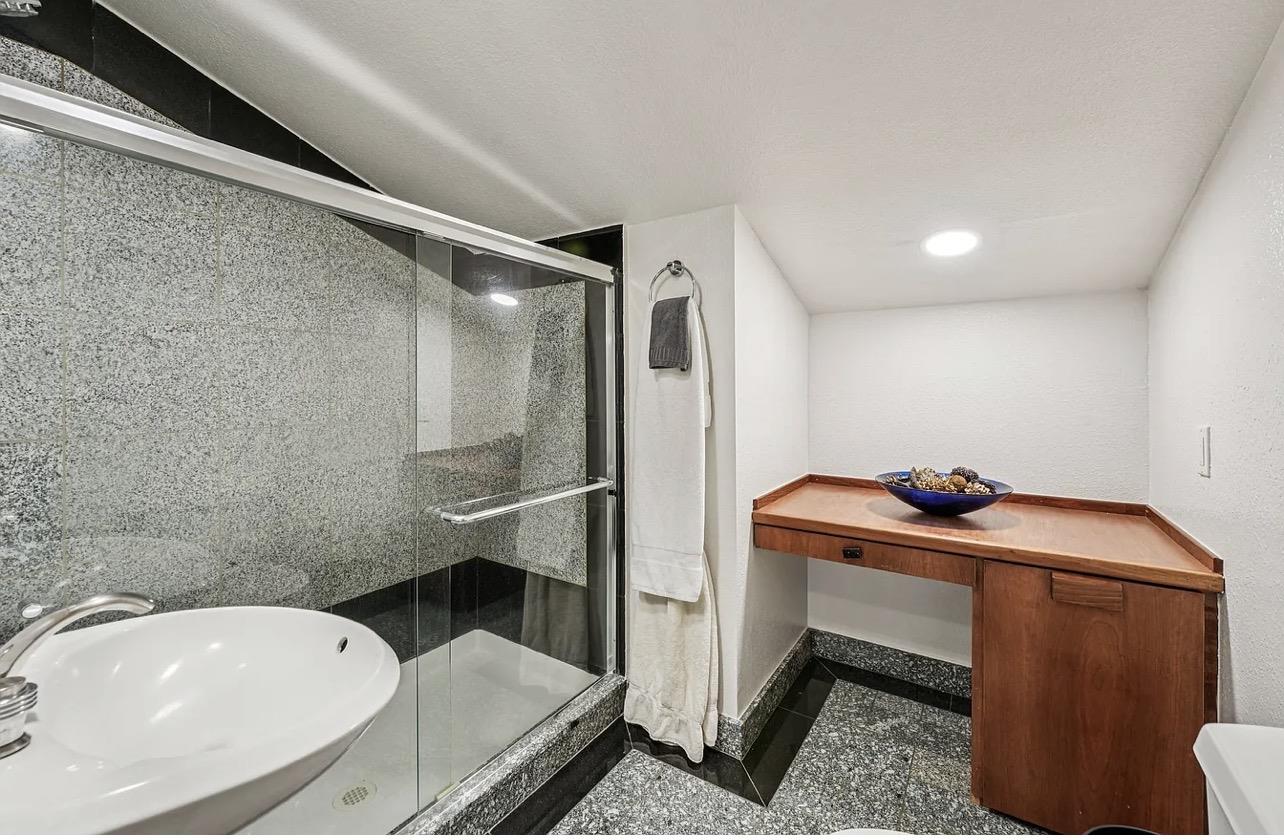 16012 Flintlock Road Cupertino, CA 95014 - Photo 16 of 62