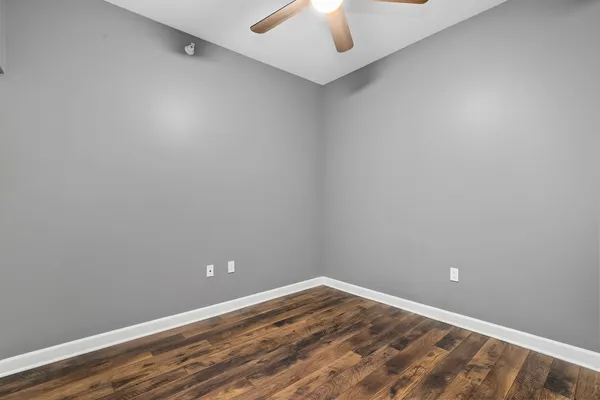 $460,000 | 233 East 13th Street, Unit 1910, Chicago, IL 60605