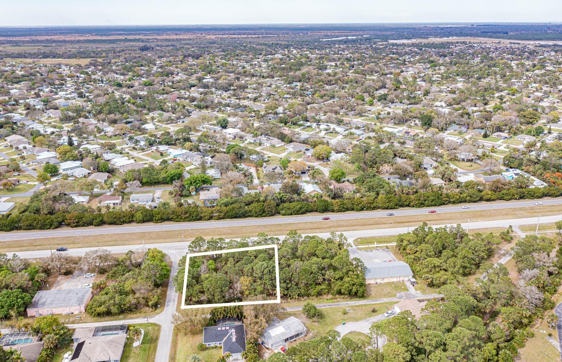 789 Sebastian Boulevard Sebastian, FL 32958 - Photo 2 of 16 a view of a city