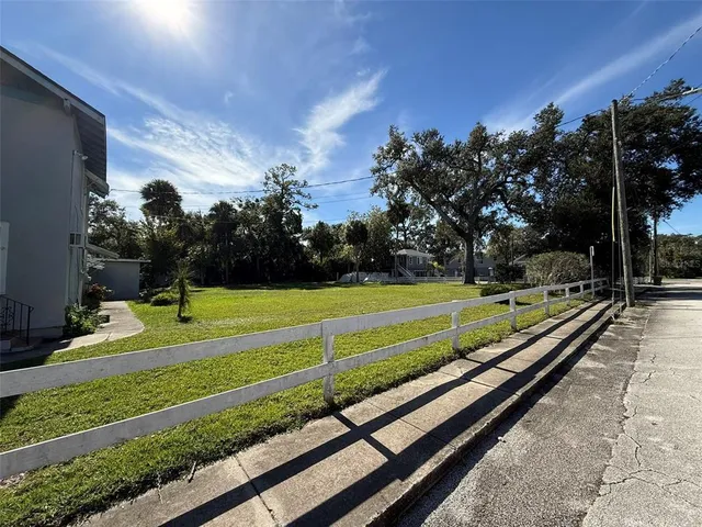 $391,111 | 1101 South Ridgewood Avenue, Daytona Beach, FL 32114