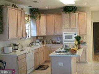 2 Berwick Circle East Windsor, NJ 08520 - Photo 4 of 6