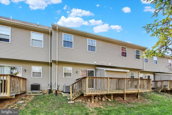 $180,000 | 117 Orchard Lane, Unit 12, Hanover, PA 17331