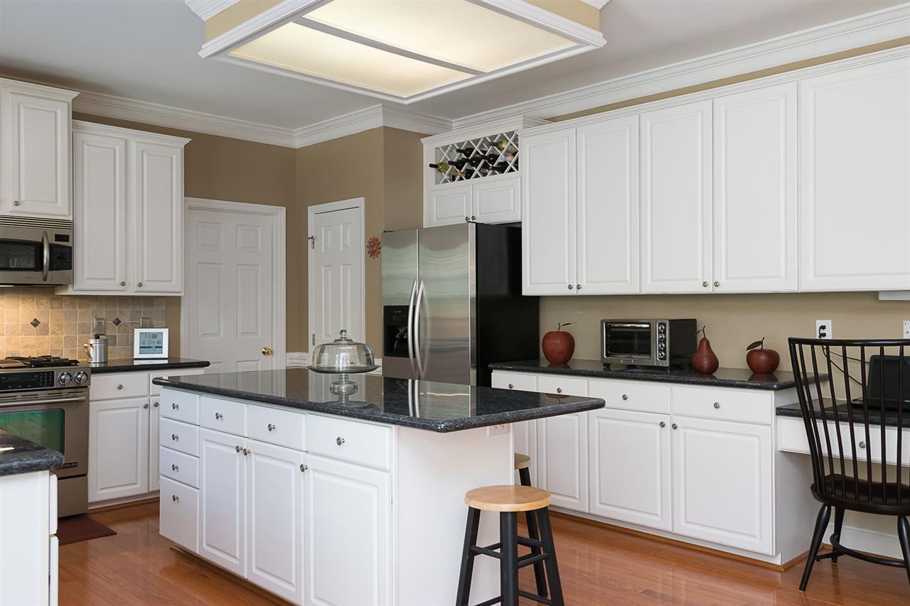 1517 High Holly Lane Raleigh, NC 27614 - Photo 8 of 25 Kitchen