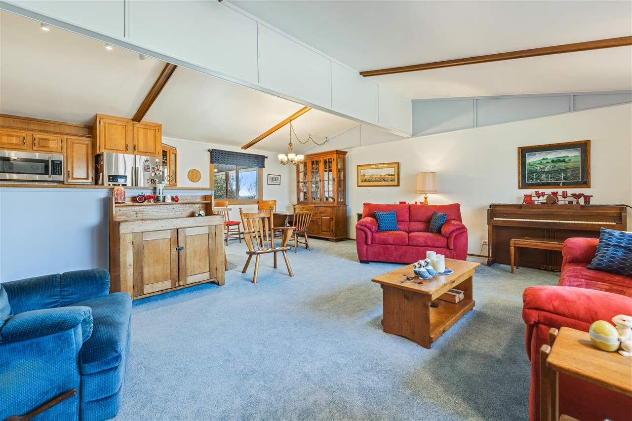 2279 East Montague Road Byron, IL 61010 - Photo 9 of 40 Gallery Image 9